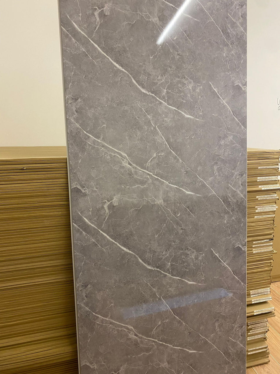 Pietra Grey Gloss - 2400 x 1000 x 10mm